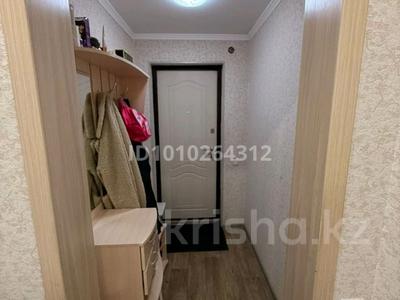 3-комнатная квартира · 65 м² · 2/9 этаж, Майкудук, Майкудук, мкр Мамыраева 22 за 23.5 млн 〒 в Караганде, Алихана Бокейханова р-н