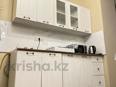 1-бөлмелі пәтер · 50 м² · 1/9 қабат, мкр Болашак 131г, бағасы: 13 000 〒 в Актобе