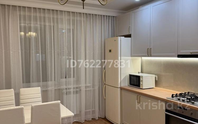 2-бөлмелі пәтер · 60 м² · 4 қабат, Ауельбекова 50, бағасы: 230 000 ₸ в Кокшетау — фото 2