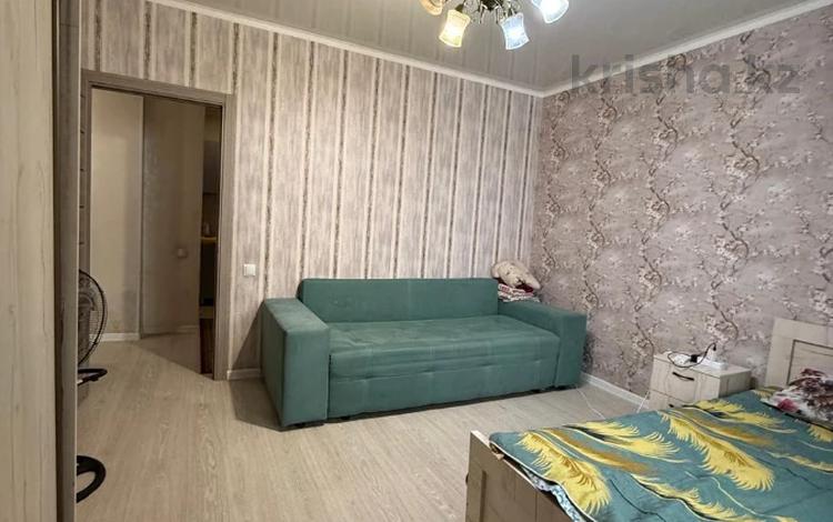 2-комнатная квартира · 63.6 м² · 8/18 этаж, Брусиловского за 38 млн ₸ в Алматы, Алмалинский р-н — фото 2