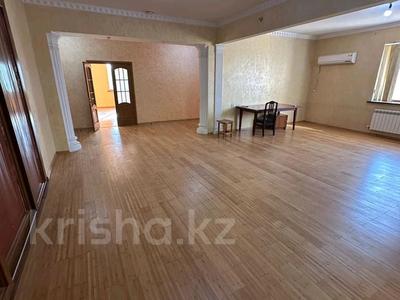 Отдельный дом · 10 комнат · 355 м² · 11 сот., Жеңіс 123 — Автовокзал,Нұр шипажайға қарсы за 48 млн ₸ в 
