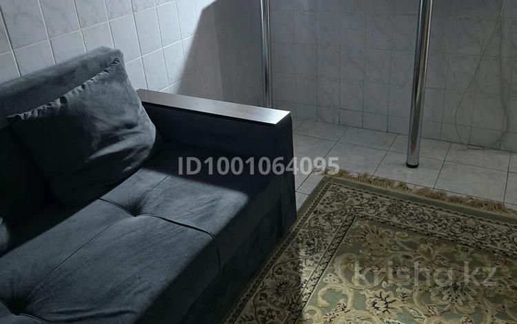 1 комната · 24 м² · 1 этаж, мкр Коктобе, Коктобе,ул Кызжибек 87 — Омарова за 50 000 ₸ в Алматы, Медеуский р-н — фото 3