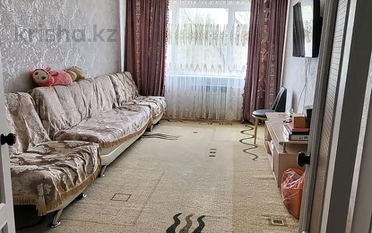 3-комнатная квартира, 67 м², 4/9 этаж, Металлургов 34 за 16 млн 〒 в Темиртау — фото 2