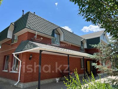 Отдельный дом · 6 комнат · 234 м² · 12 сот., Тополиная 6 — Мухаммед-салыка бабажанова за 68 млн 〒 в Актобе, жилой массив Заречный-1