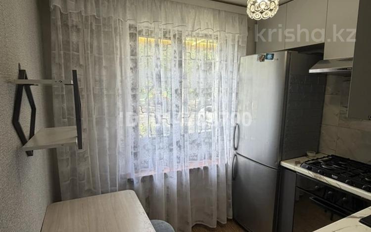 2-комнатная квартира · 46 м² · 1/4 этаж, мкр №9 30 — Шаляпина Саина за 280 000 ₸ в Алматы, Ауэзовский р-н — фото 2