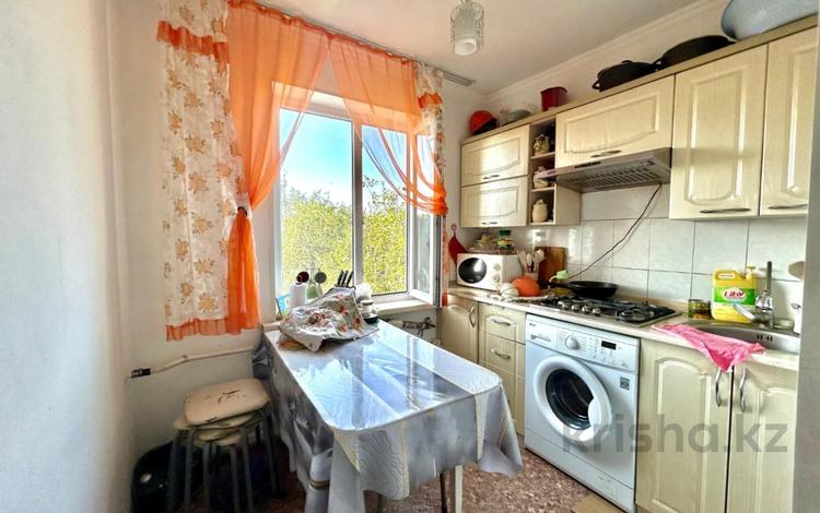 3-комнатная квартира · 58 м² · 5/5 этаж, кабанбай батыра за ~ 16.3 млн 〒 в Талдыкоргане — фото 2