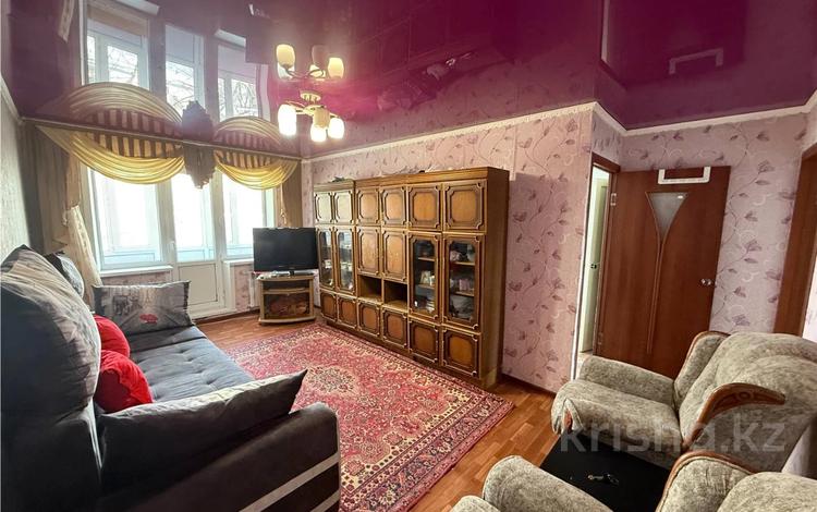 3-бөлмелі пәтер · 59.1 м² · 5/5 қабат, ул. Абая, бағасы: 8.4 млн ₸ в Темиртау — фото 2