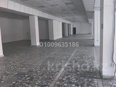 Свободное назначение, магазины и бутики, салоны красоты, фитнес и спорт, медцентры и аптеки, образование, конференц-залы, кабинеты и рабочие места, студии · 950 м² за 5.7 млн 〒 в Павлодаре