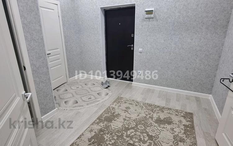 3-комнатная квартира · 77 м² · 8/10 этаж, 19-й мкр 15 за 26 млн ₸ в Актау — фото 2
