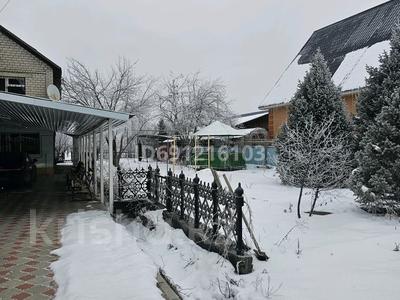 Отдельный дом • 7 комнат • 310 м² • 28 сот., Кадыржанова 37 за 72 млн 〒 в Талдыкоргане, мкр Жастар