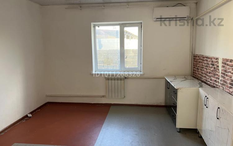 2-комнатная квартира · 60 м², мкр Нурсат, Кажымухан Мунайтпасов проезд за 70 000 ₸ в Шымкенте, Каратауский р-н — фото 2