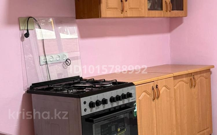 Отдельный дом · 2 комнаты · 45 м² · 7.7 сот., Жылкыбая 74а — Напротив Магазин Сабира за 180 000 ₸ в Туздыбастау (Калинино) — фото 2
