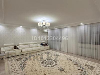 5-комнатная квартира · 130 м² · 2/4 этаж, Оркен 20 за 40 млн 〒 в Жанаозен