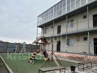 1-бөлмелі пәтер · 33.3 м² · 1/3 қабат, Самал ш/а., Самал 31 22, бағасы: 10.8 млн ₸ в Атырау, мкр Самал