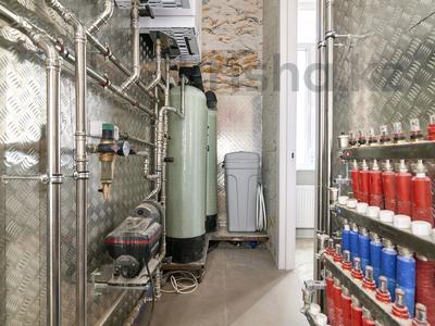 Отдельный дом · 6 комнат · 600 м² · 10 сот., Е321 7 за 800 млн ₸ в Астане, Есильский р-н