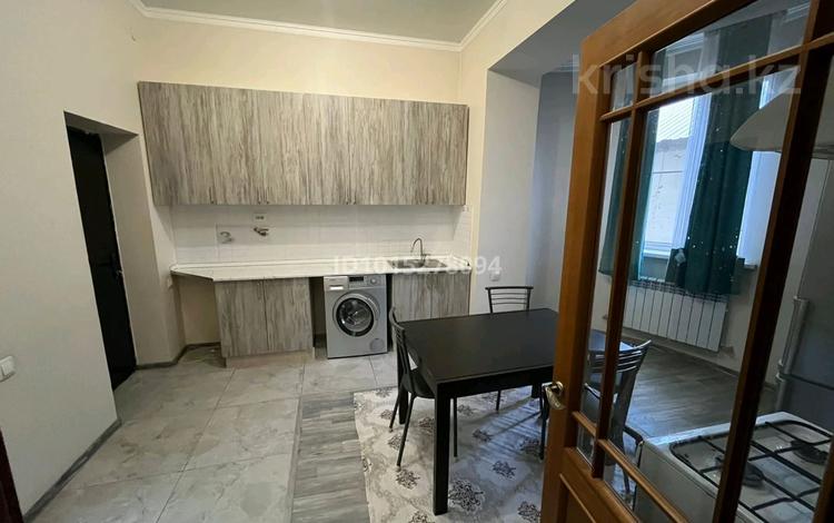 2-бөлмелі пәтер · 50 м² · 1/2 қабат, Ахмадиева Касымбек 4, бағасы: 130 000 ₸ в Туздыбастау (Калинино) — фото 2