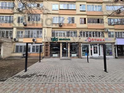 Свободное назначение, офисы, магазины и бутики, склады, общепит, салоны красоты, медцентры и аптеки, образование, развлечения, конференц-залы, кабинеты и рабочие места, студии · 91 м² за 1.3 млн ₸ в Алматы, Алмалинский р-н