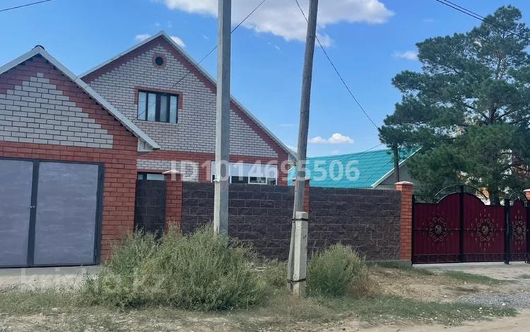 Отдельный дом · 5 комнат · 190 м² · 10 сот., Братьев жубановых 28 за 56 млн ₸ в Актобе — фото 2