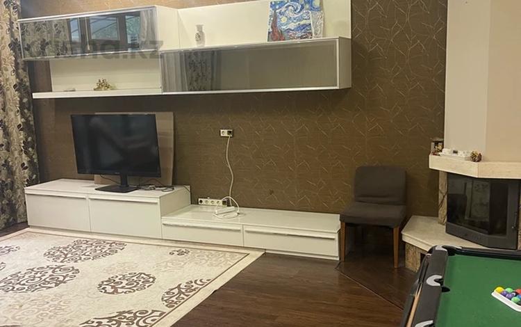 5-комнатный дом помесячно, 230 м², 2 сот., мкр Таусамалы за 1.5 млн 〒 в Алматы, Наурызбайский р-н — фото 7