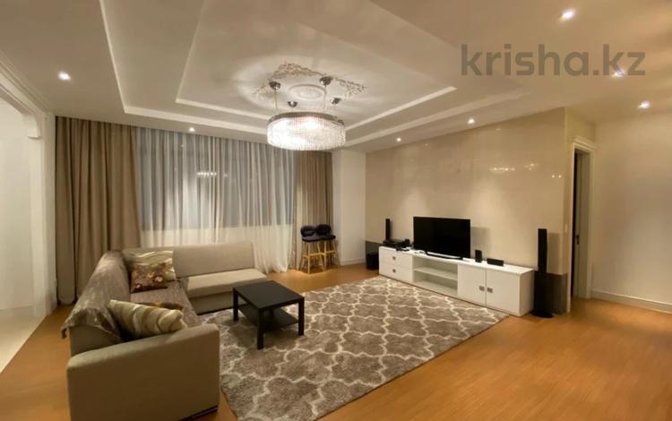 5-комнатная квартира · 240 м², Кошкарбаева 8 за 1 млн ₸ в Астане, Есильский р-н — фото 2