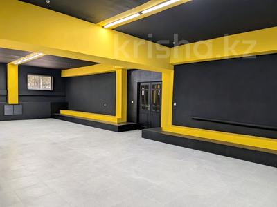 Фитнес и спорт, образование · 154 м² за 350 000 ₸ в Актау, 19-й мкр