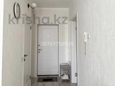1-комнатная квартира · 35 м² · 4/9 этаж, 5 микрорайон 8 — «централ»кафе за 180 000 ₸ в Аксае