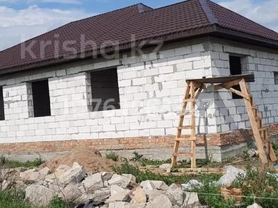 Продажа домов и дачи в Северо-Казахстанской обл.: Отдельный дом · 5 комнат · 150 м² · 10 сот., П. Бірлік (Солнечный 2) — Солнечный 2 за 30 млн 〒 Отдельный дом · 5 комнат · 150 м² · 10 сот., П. Бірлік (Солнечный 2) — Солнечный 2 за 30 млн 〒 в Петропавловске