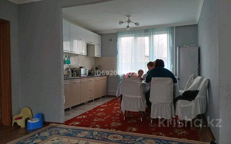 Отдельный дом • 4 комнаты • 82.2 м² • 6.5 сот., Кунаева 25а за 15.5 млн 〒 в Койшыбеке — фото 2