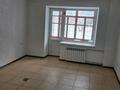 Офисы, магазины и бутики · 42 м² за 160 000 ₸ в Глубокое — фото 6