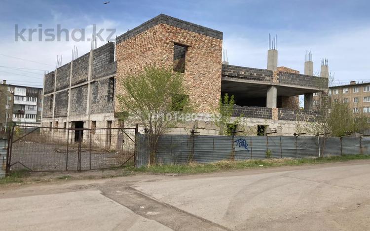 Свободное назначение · 2000 м² за 100 млн ₸ в Караганде, Алихана Бокейханова р-н — фото 2