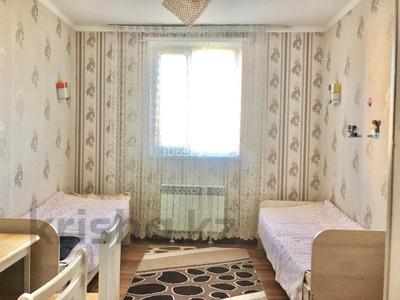Отдельный дом · 5 комнат · 180 м² · 10 сот., Шукиров 66 — Үй маңында Мешіт, Балабақша Тамаша, Прокуратура, 187 мектеп лицейі бар за 50 млн ₸ в 