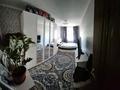 3-комнатная квартира · 65 м² · 2/5 этаж, 11-й микрорайон, 11-й микрорайон 97 А — Орентир торговый дом Мечта за 25 млн ₸ в Шымкенте, Енбекшинский р-н