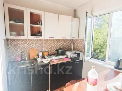 3-бөлмелі пәтер · 58 м² · 2/5 қабат, мкр Самал, бағасы: ~ 16.6 млн ₸ в Талдыкоргане