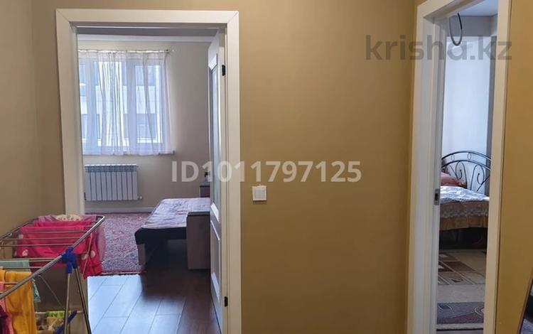 2-бөлмелі пәтер · 50 м² · 4/5 қабат, Халиуллина 172/10, бағасы: 35 млн ₸ в Алматы, Медеуский р-н — фото 2