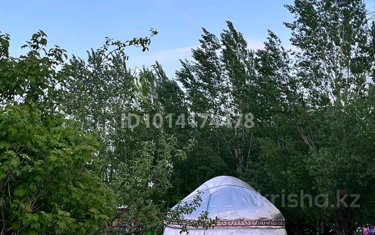 Офисы, магазины и бутики, склады, общепит, образование, развлечения, кабинеты и рабочие места · 35 м² за 250 000 ₸ в Астане — фото 5