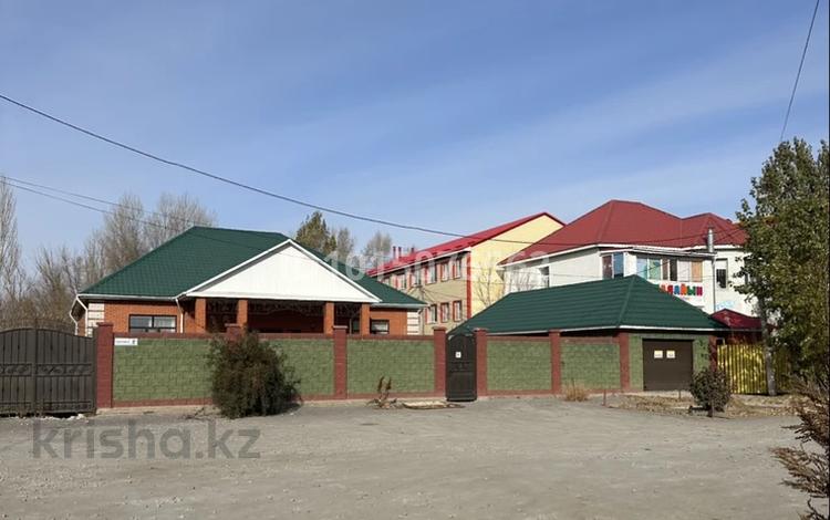 Жеке үй · 6 бөлме · 240 м² · 18 жүзд., Сарайшык 8 Б — Детсад Айналайн, бағасы: 500 000 ₸ в Актобе, жилой массив Заречный-4 — фото 2