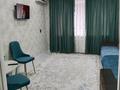 2-комнатная квартира · 63 м² · 1/5 этаж, Паримбетова — Жулдыз клиника, Каир гостиница, жд поликлиника за 16 000 ₸ в  — фото 3