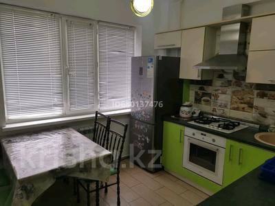Аренда квартир в Атырауской обл.: 3-комнатная квартира · 71 м² · 3/6 этаж · помесячно, мкр. Алмагуль, Султан-Бейбарыс за 200 000 〒 3-комнатная квартира · 71 м² · 3/6 этаж · помесячно, мкр. Алмагуль, Султан-Бейбарыс за 200 000 〒 в Атырау