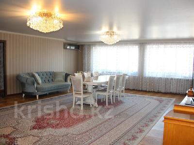 4-комнатная квартира, 218 м², 10/10 этаж, Майлина 31 за 60 млн 〒 в Астане, Алматы р-н