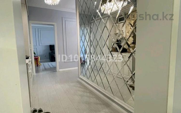 2-комнатная квартира · 61.2 м² · 12/16 этаж, Торайгырова 19а — Казахско Американский университет, колледж Сулеймана Димиреля, КазГАСА за 62 млн ₸ в Алматы, Бостандыкский р-н — фото 2