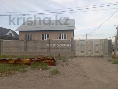Жеке үй · 7 бөлме · 182 м² · 8 жүзд., Кожбанбет Би 25 — Угол ул Салпыка Би, бағасы: 100 млн ₸ в Жаркенте