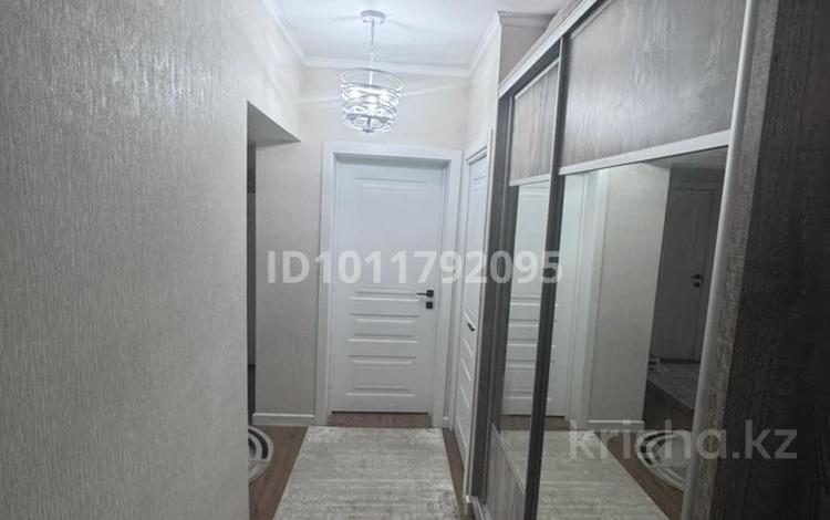 2-бөлмелі пәтер · 66.7 м² · 6/9 қабат, Мкр. Нуркент, бағасы: 40.5 млн ₸ в Алматы, Алатауский р-н — фото 2