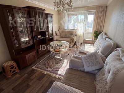 4-комнатная квартира · 98 м² · 4/5 этаж, мкр Юго-Восток, Дюсембекова 35 — Новой мечети за 400 000 〒 в Караганде, Казыбек би р-н