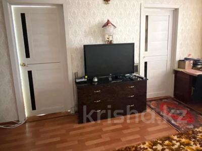 3-комнатная квартира, 47.4 м², 5/5 этаж, пр Абая — Есет Батыра за 12 млн 〒 в Актобе