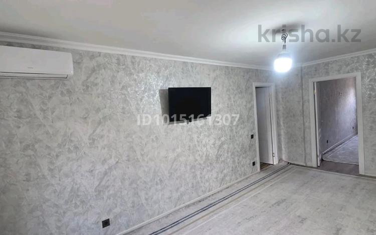 2-бөлмелі пәтер · 48 м² · 2/5 қабат, Привокзальный мкр-5 22, бағасы: 16 млн ₸ в Атырау, мкр Привокзальный-5 — фото 2