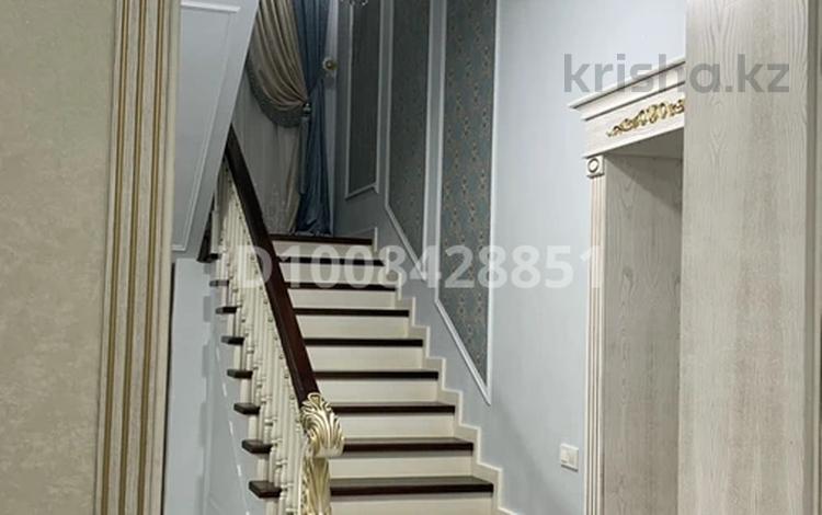 Жеке үй · 8 бөлме · 220 м² · 8 жүзд., мкр Акжайык, Туганбай Алпысбаев 28 — Г. Шымкент, мкр. Акжайык, ул. Туганбай Алпысбаев, 28. Ориентир: рядом со школой №88. Ост Ближайшая автобусная остановка — «Бокейханов», примерно в 250 метрах., бағасы: 99 млн ₸ в Абайский р-н — фото 60