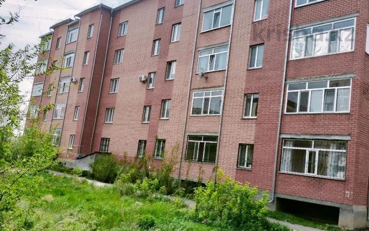 2-комнатная квартира, 61.7 м², 5/5 этаж, Назарбаева 3/1 за 15.5 млн 〒 в Кокшетау — фото 2