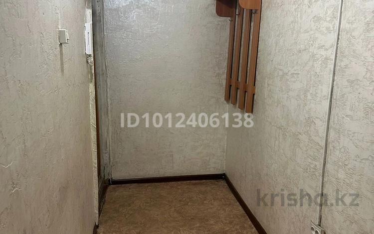 2-комнатная квартира · 49 м² · 2/5 этаж, мкр Самал 24 за 80 000 ₸ в Таразе — фото 2