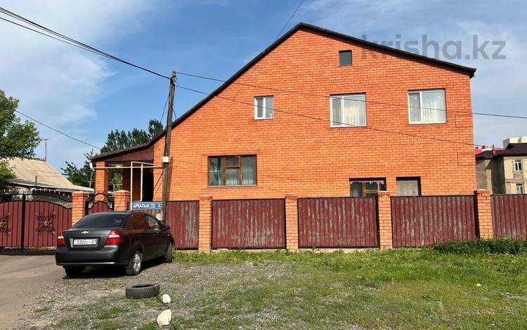 Отдельный дом · 8 комнат · 300 м² · 17 сот., Аркалык 32 за 130 млн 〒 в Астане — фото 2