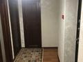 1-комнатная квартира, 56 м², 5/16 этаж помесячно, мкр Мамыр-1 за 250 000 〒 в Алматы, Ауэзовский р-н — фото 4